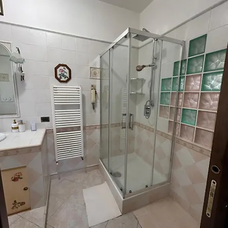 Apartment Roccis Evergreen House Acilia